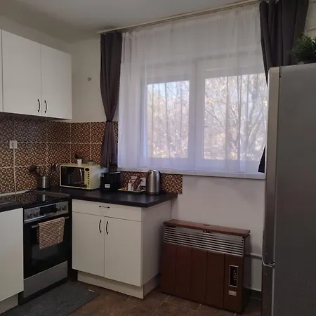 Διαμέρισμα Cozy 1 Bedroom Free Parking Free Wifi Βουδαπέστη