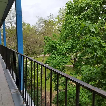 Διαμέρισμα Cozy 1 Bedroom Free Parking Free Wifi *